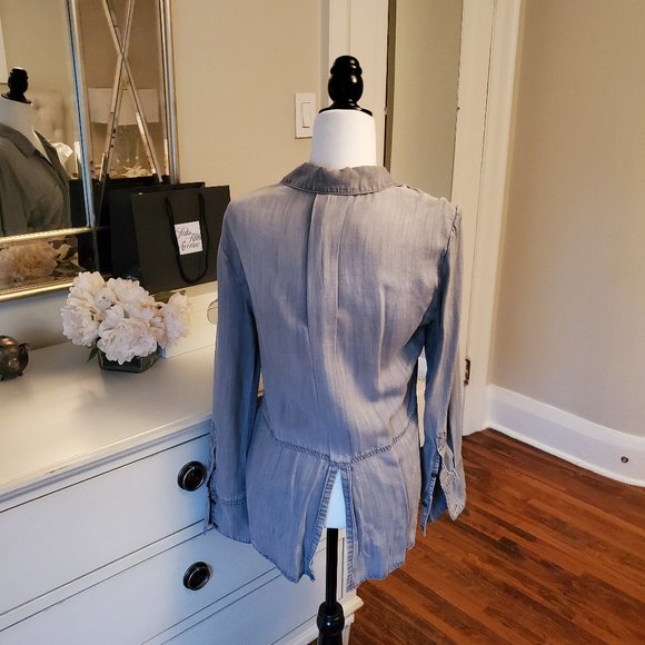 Cloth & Stone button down shirt - Picture 2 of 3